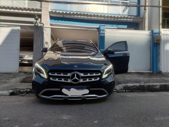 MERCEDES-BENZ GLA 200 1.6 CGI FLEX ADVANCE 7G-DCT